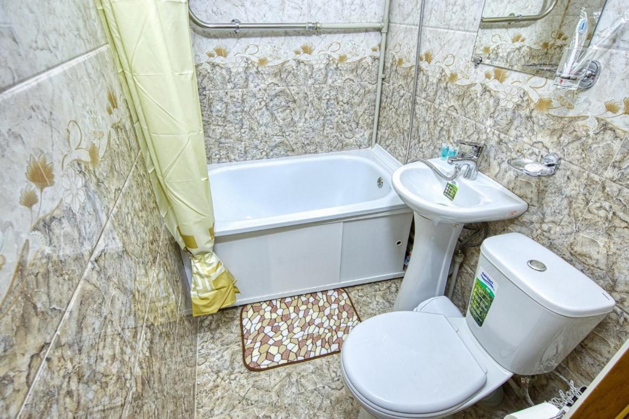 Апартаменты На Улице Клочкова, 128 Almatý Exterior foto